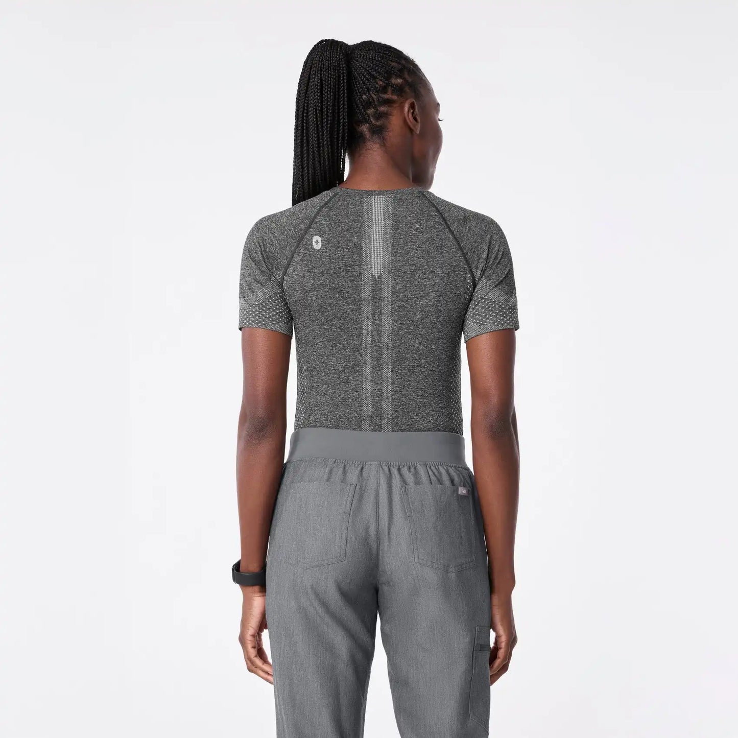 Salta Seamless Short-Sleeve Underscrub