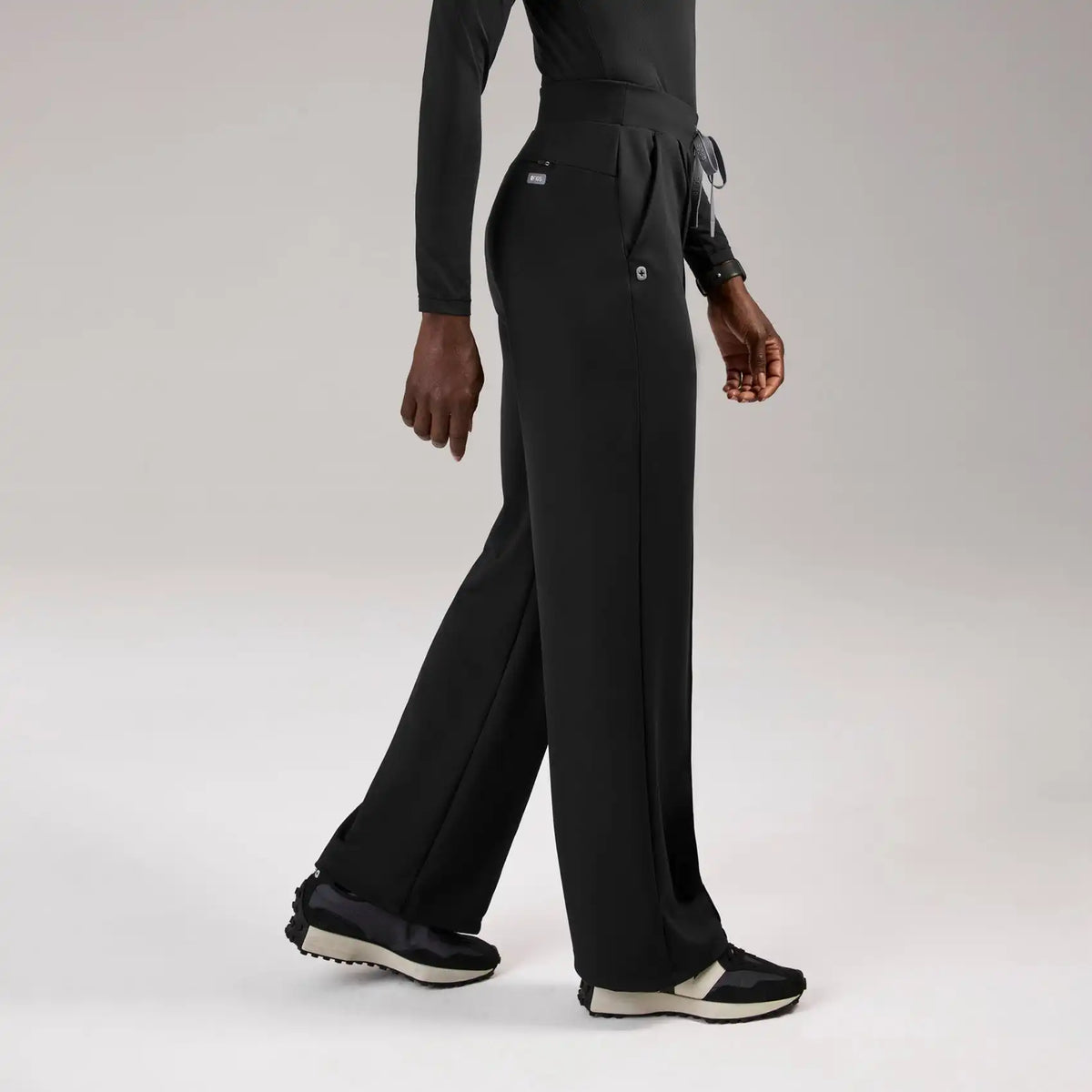 Piedra High-Rise Straight-Leg Scrub Pant