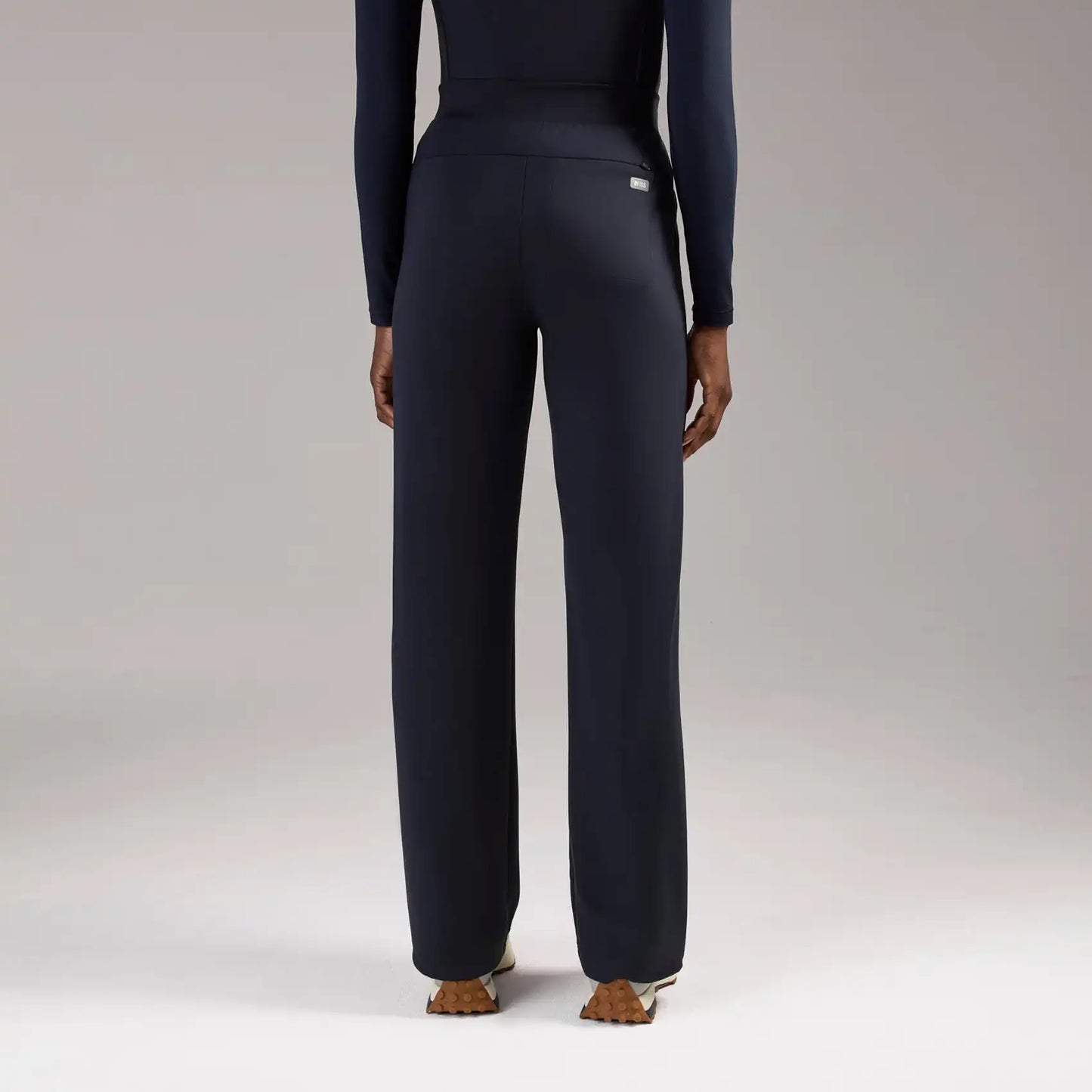 Piedra High-Rise Straight-Leg Scrub Pant