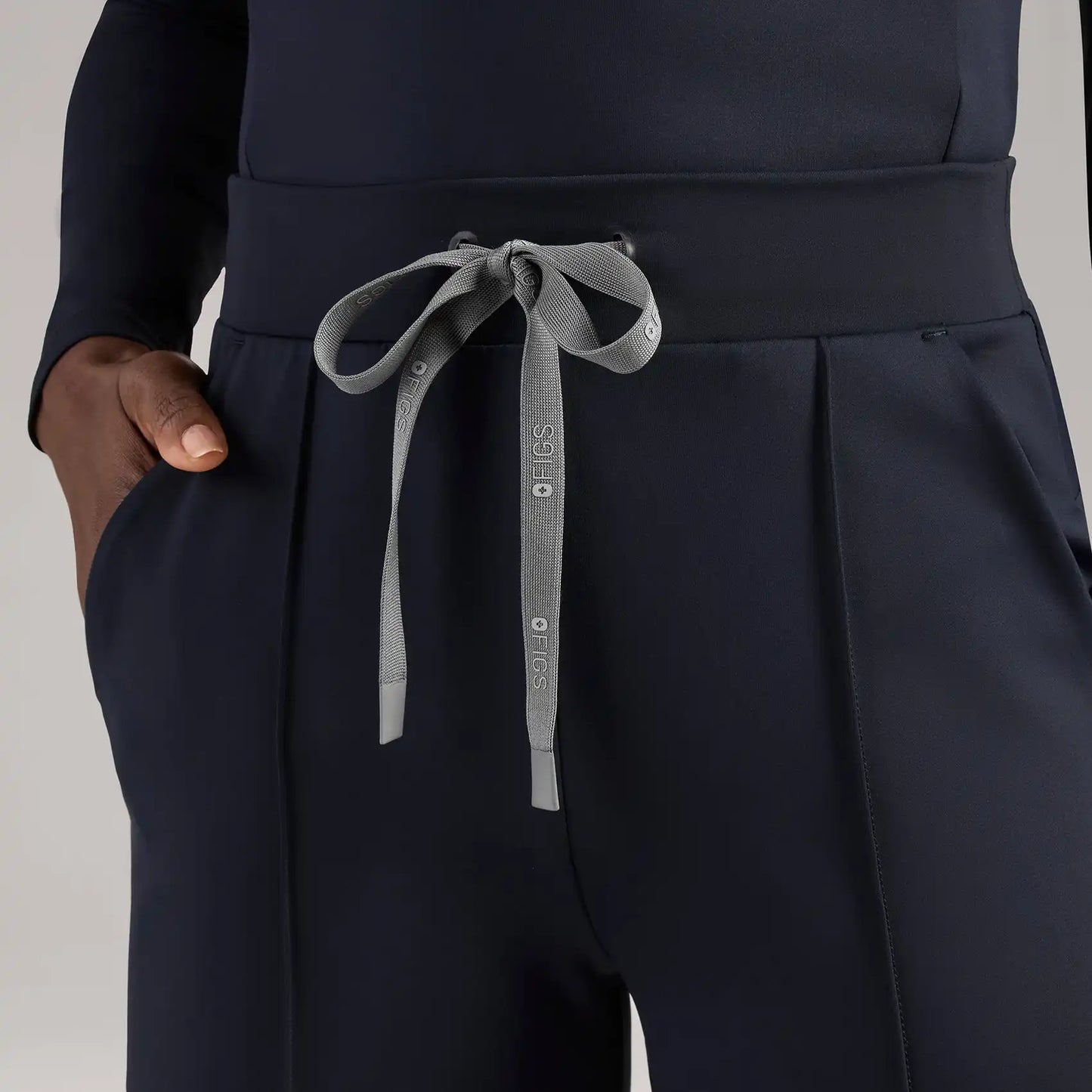 Piedra High-Rise Straight-Leg Scrub Pant