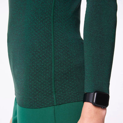 Salta Seamless Long-Sleeve Underscrub