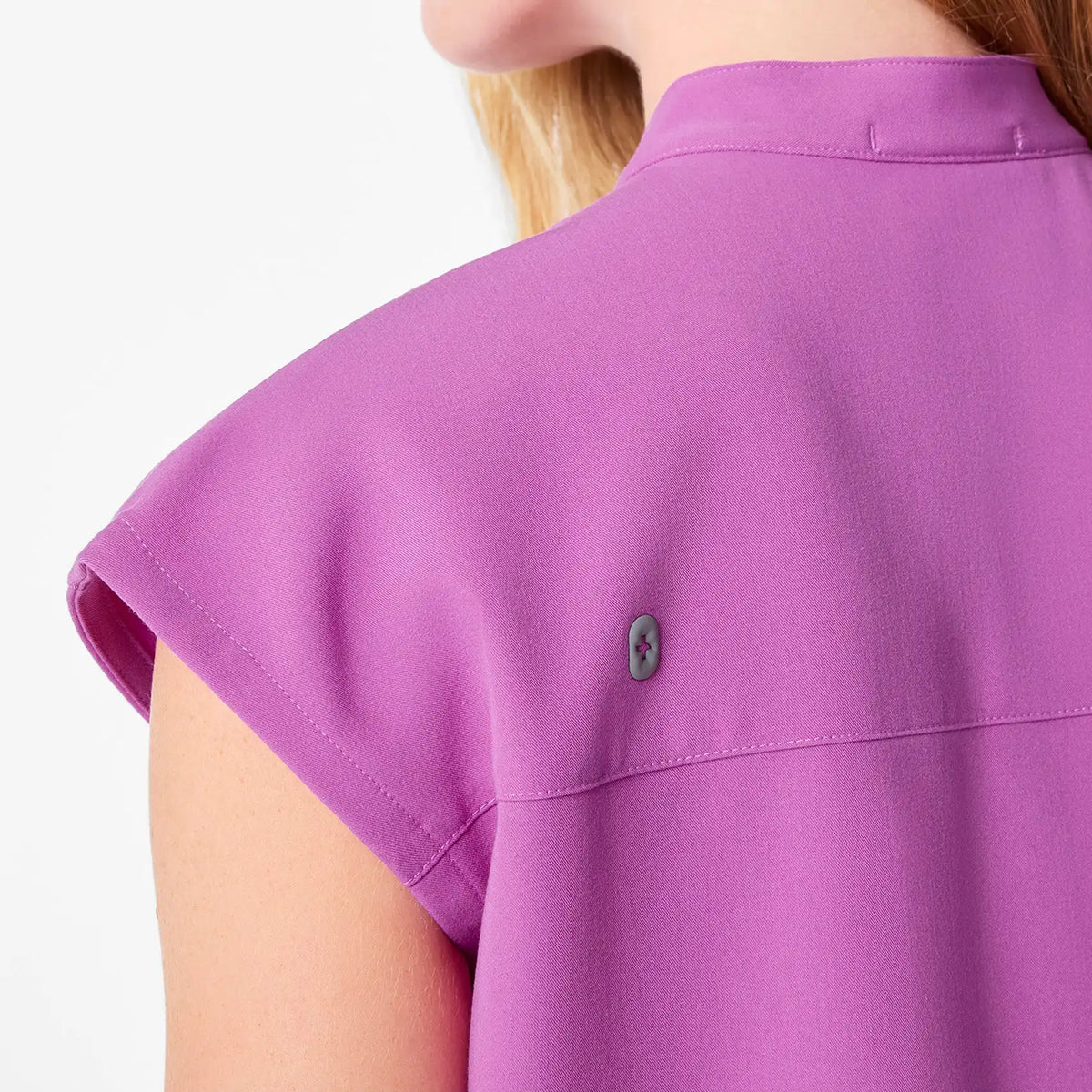 Payson Relaxed Henley Scrub Top