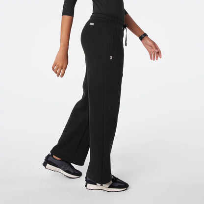 Off-Shift Wide-Leg Sweatpants™