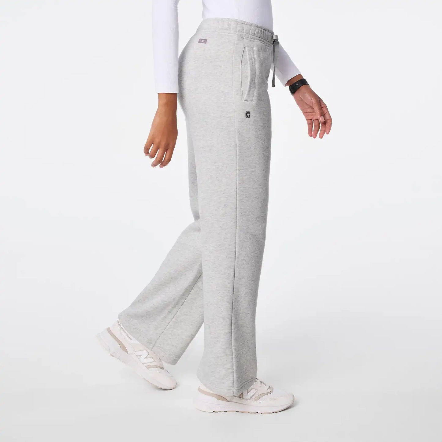 Off-Shift Wide-Leg Sweatpants™
