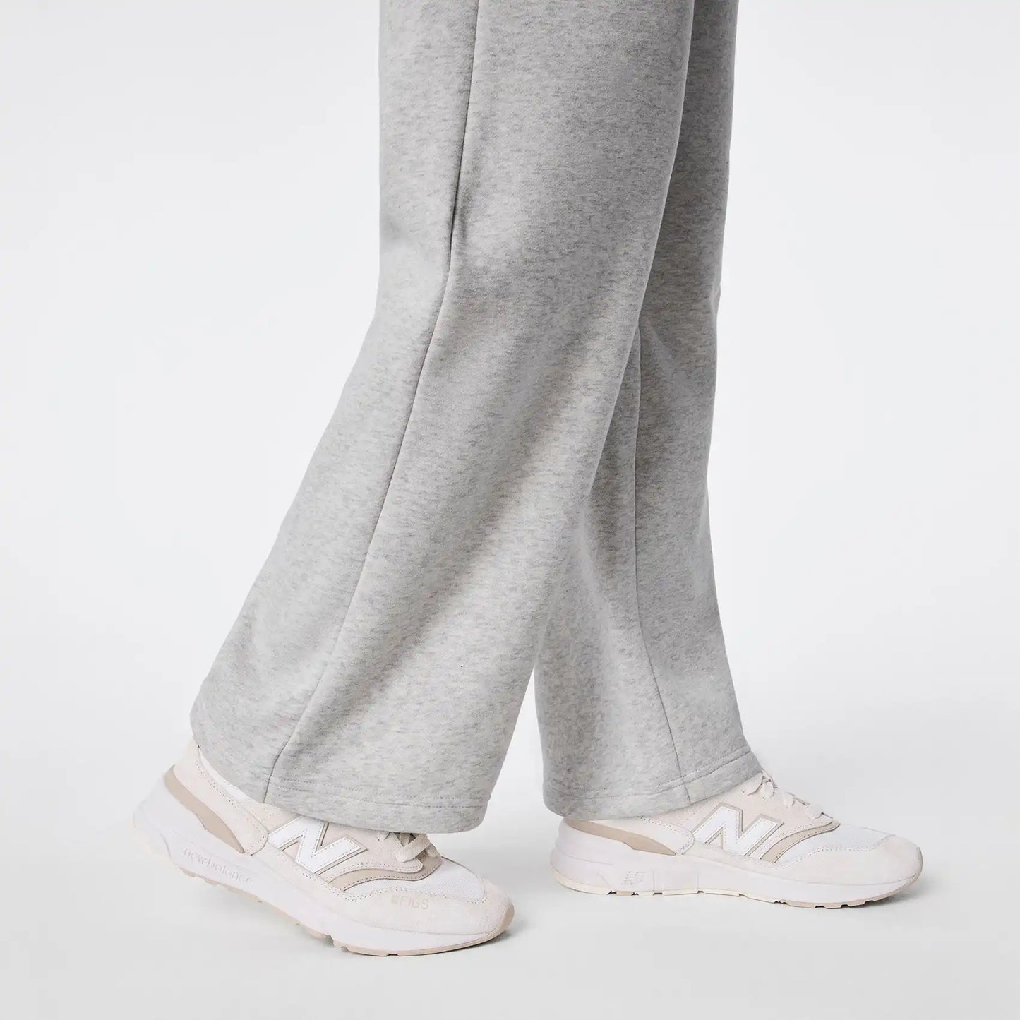 Off-Shift Wide-Leg Sweatpants™