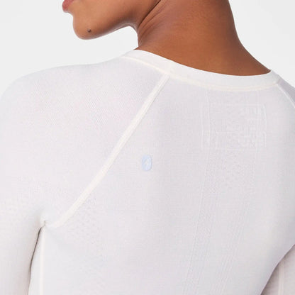 Salta Shimmer Long-Sleeve Underscrub