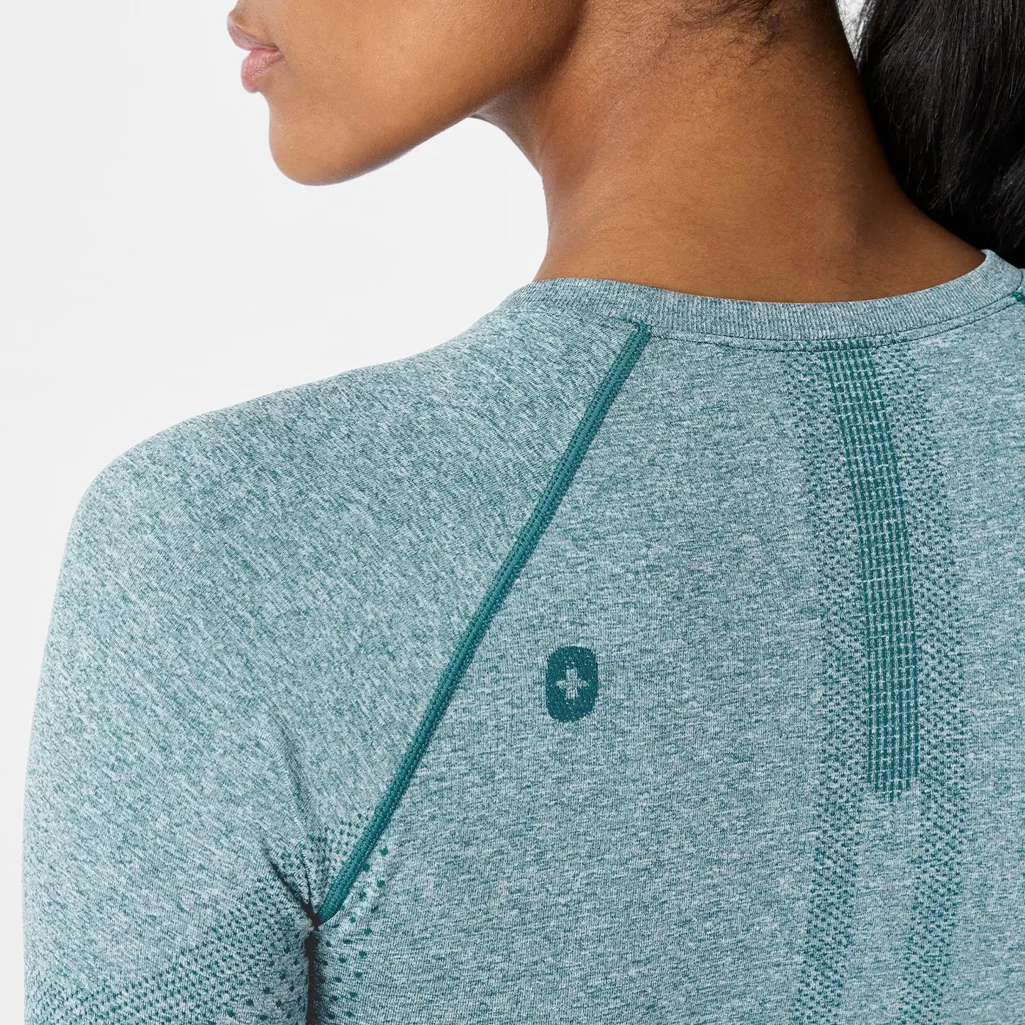 Salta Seamless Long-Sleeve Underscrub