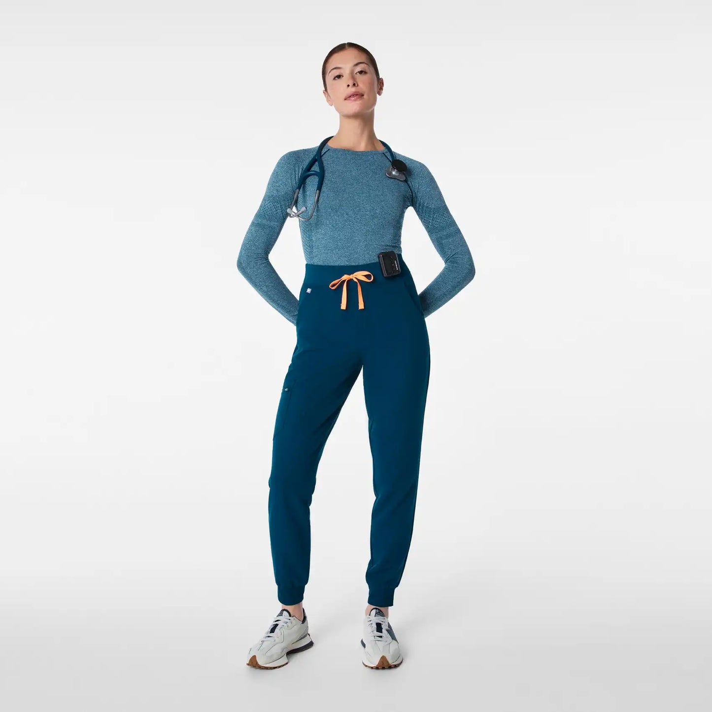 Salta Seamless Long-Sleeve Underscrub