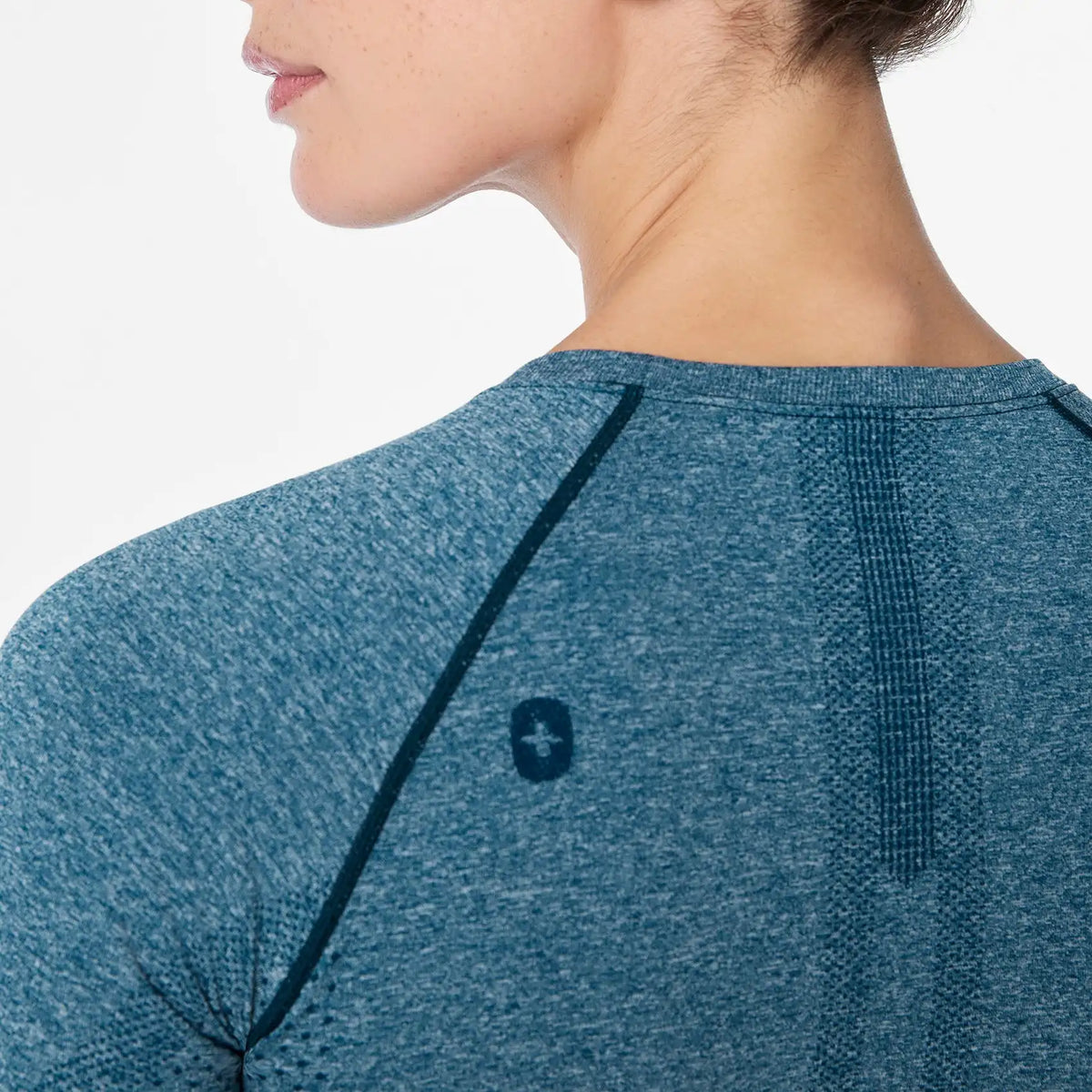 Salta Seamless Long-Sleeve Underscrub