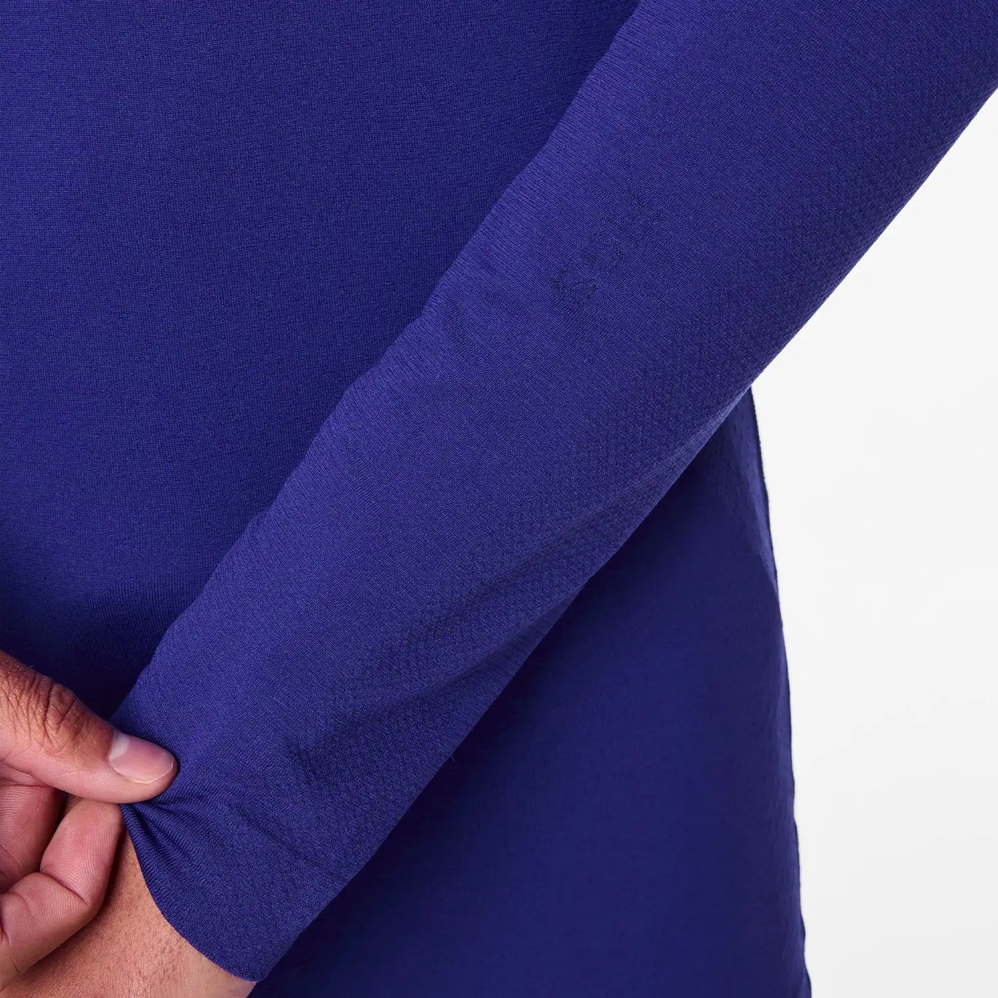 Makato Seamless Long-Sleeve Underscrub