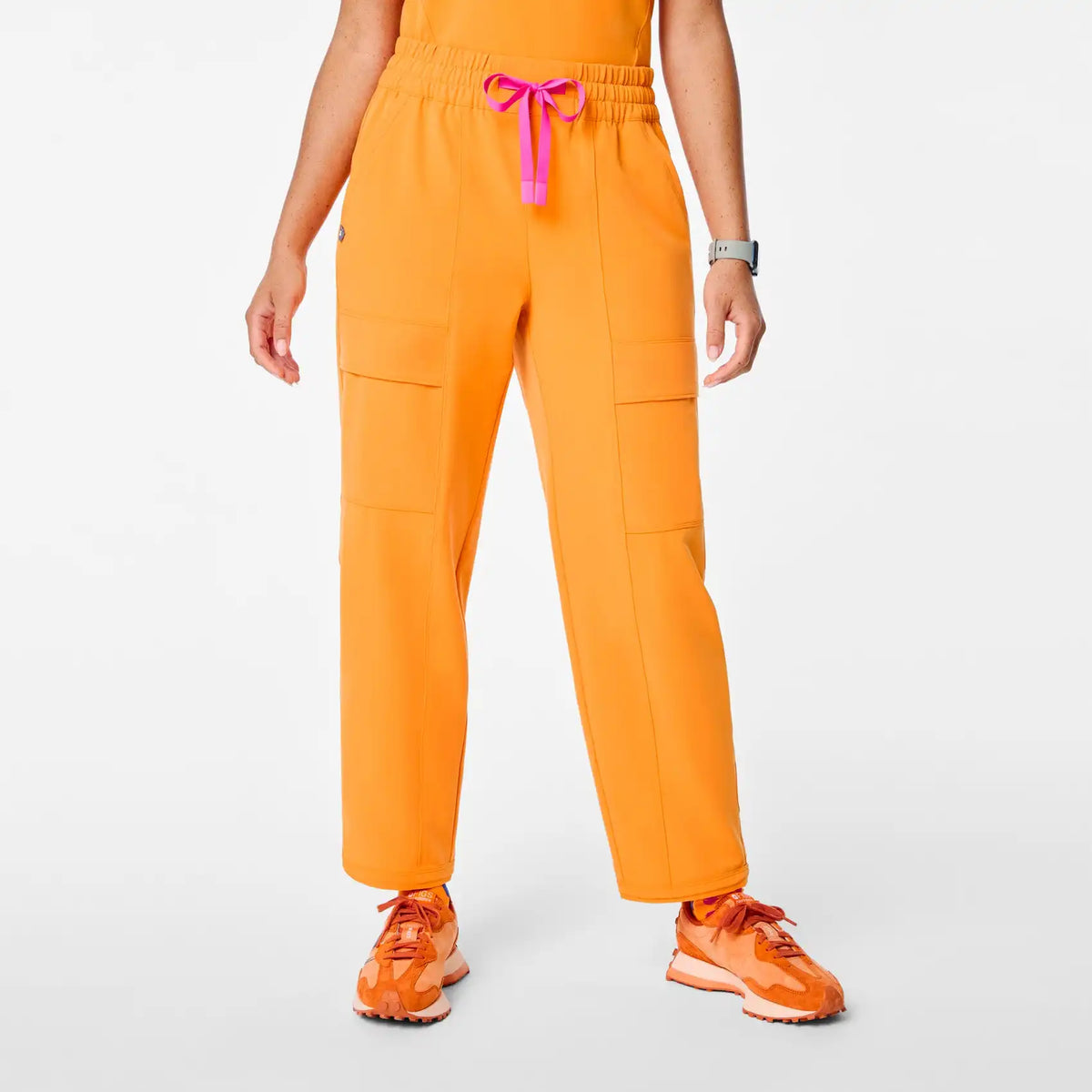 Giuliana High-Rise Barrel-Leg Scrub Pant
