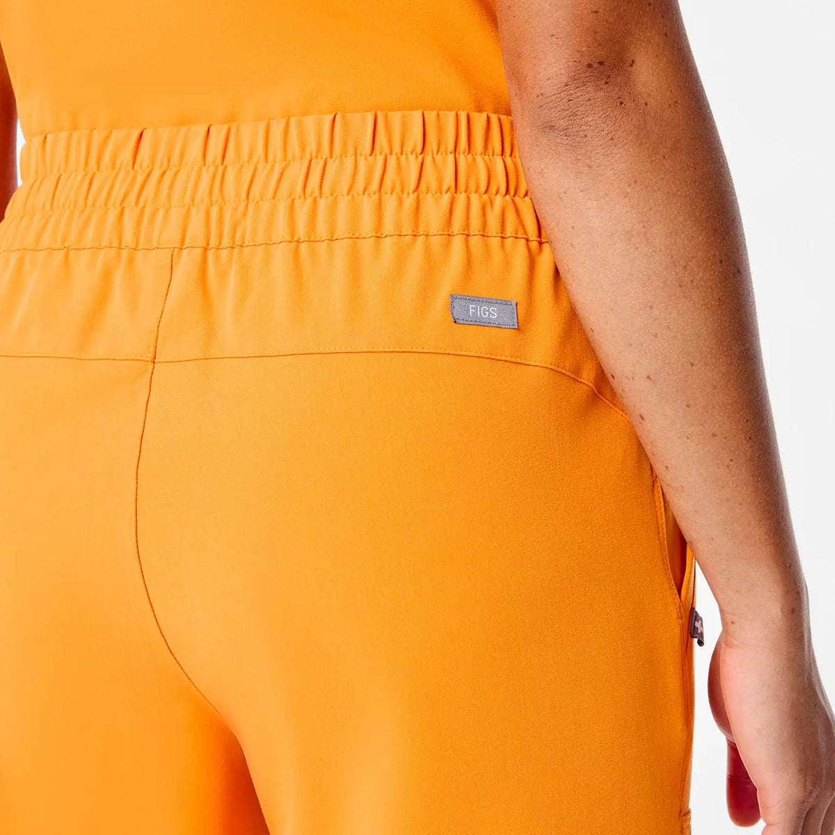 Giuliana High-Rise Barrel-Leg Scrub Pant