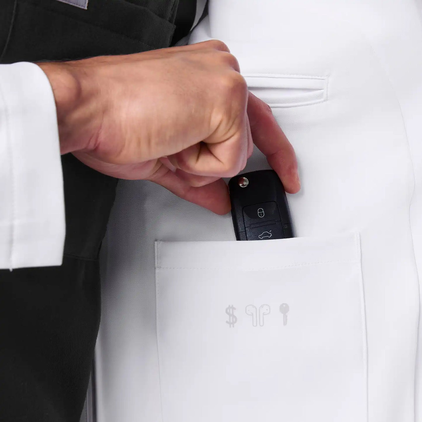 Harlem Short Slim Lab Coat