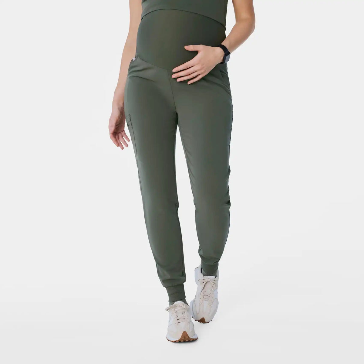 Zamora Maternity Jogger Scrub Pant