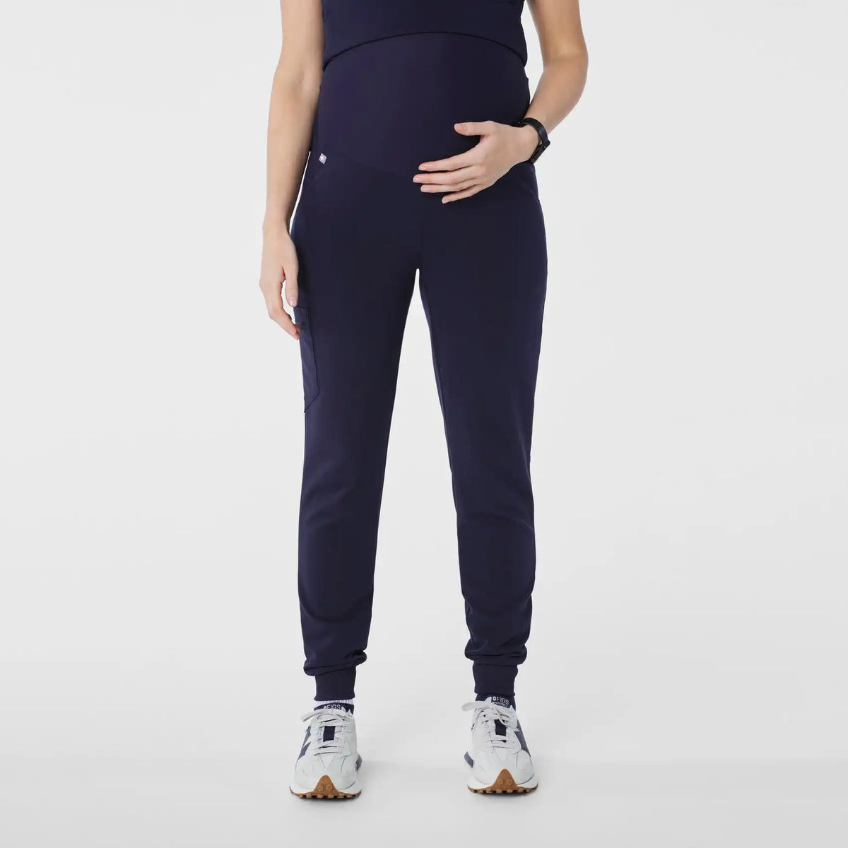 Zamora Maternity Jogger Scrub Pant