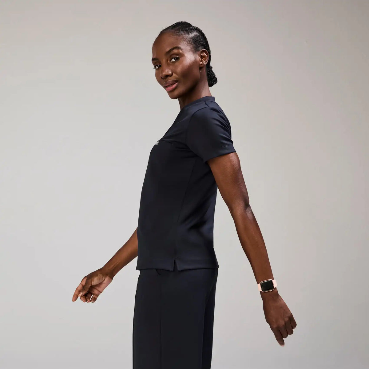 Sona Slim Scrub Top