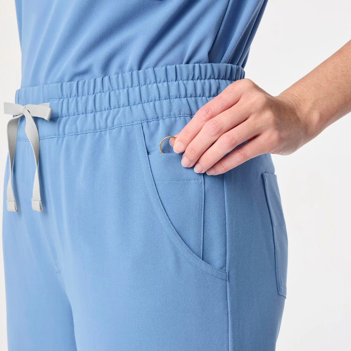 Uman High-Rise Jogger Scrub Pant