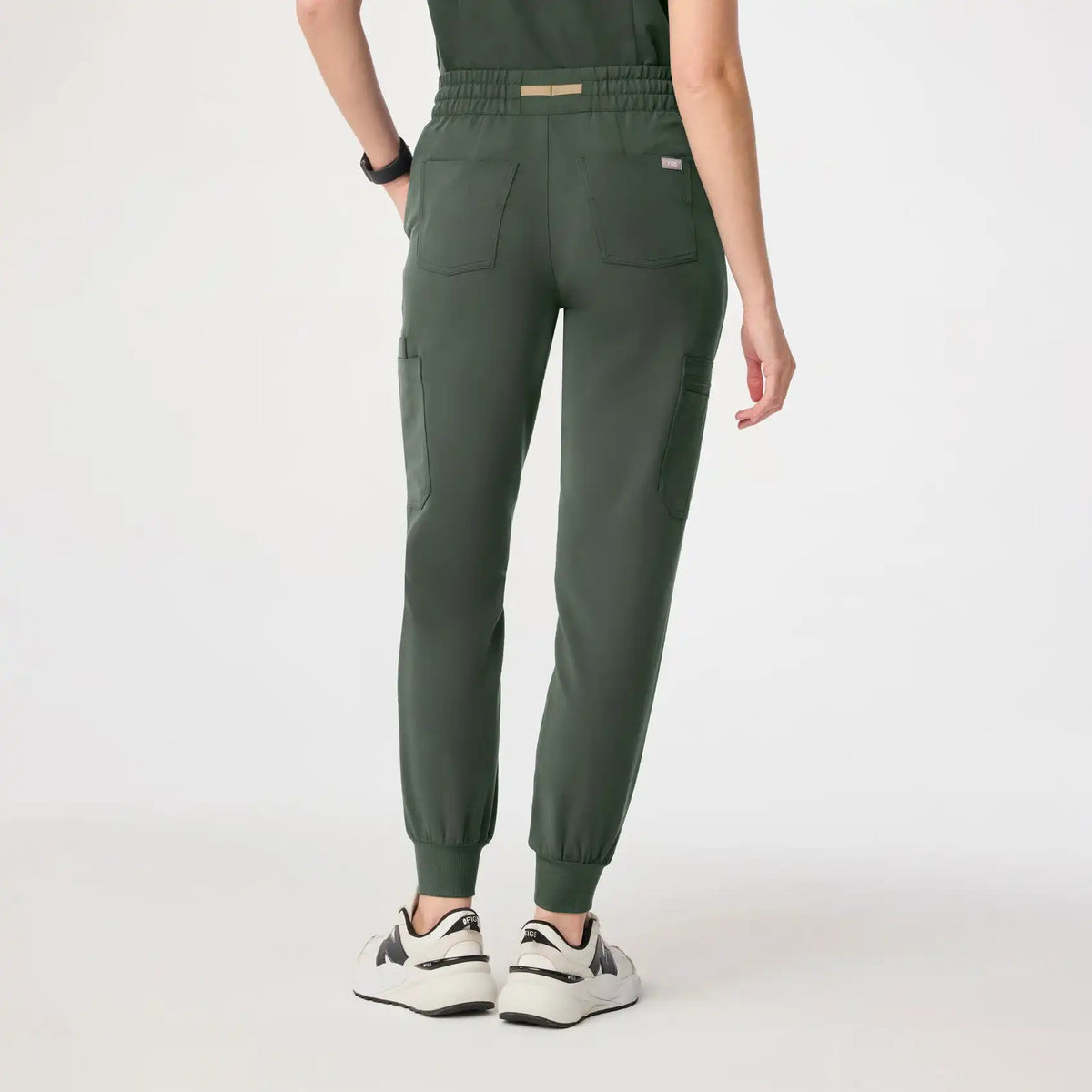 Uman High-Rise Jogger Scrub Pant