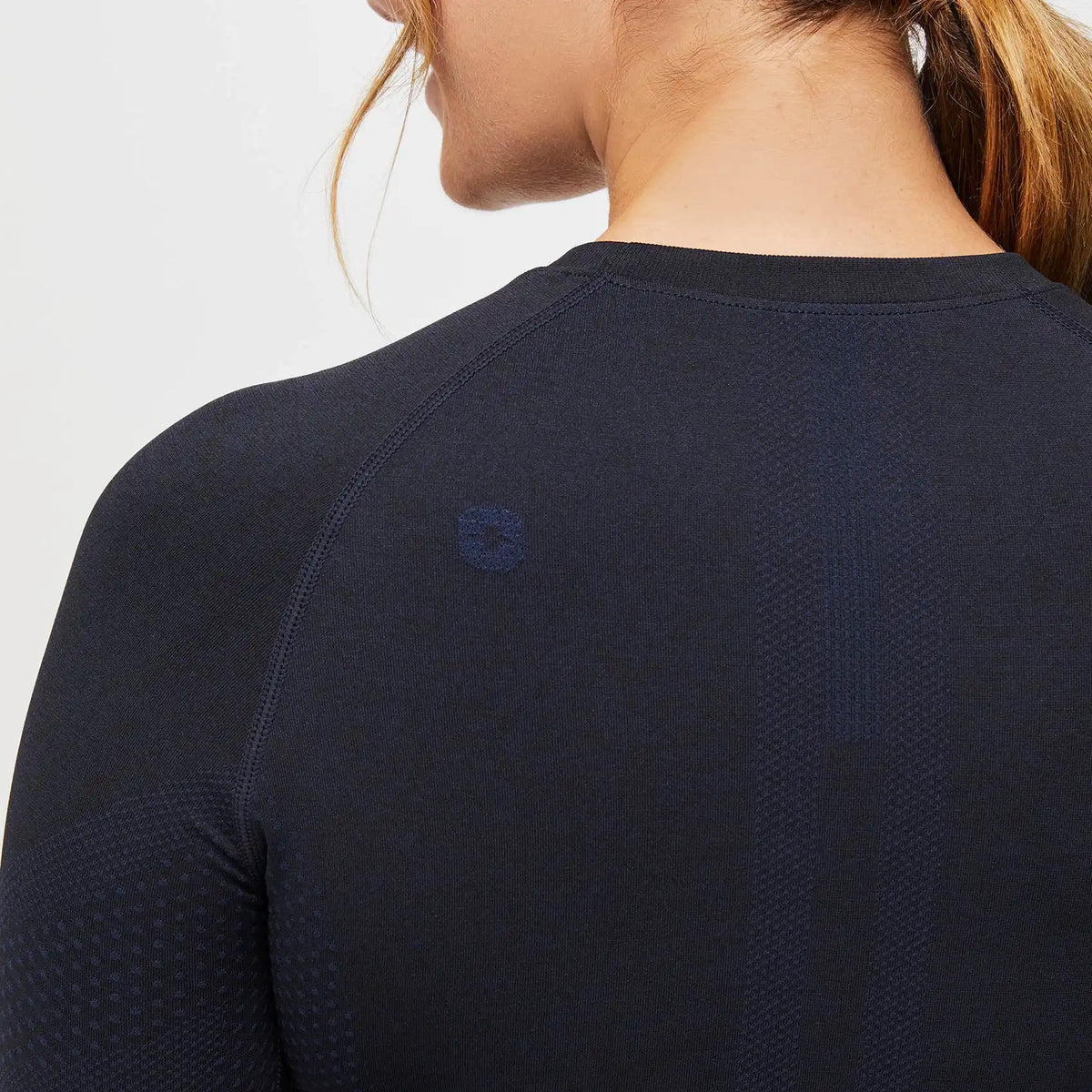 Salta Seamless Long-Sleeve Underscrub